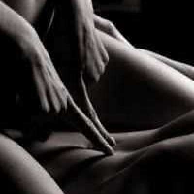 3881721052-massaggi4mani